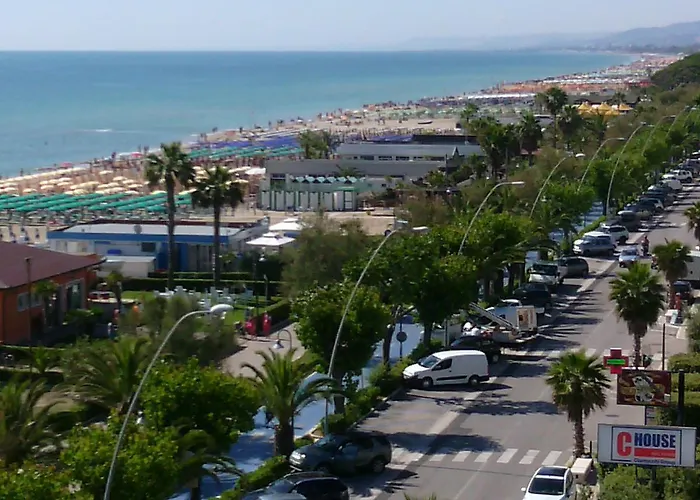 Otel Boston Alba Adriatica