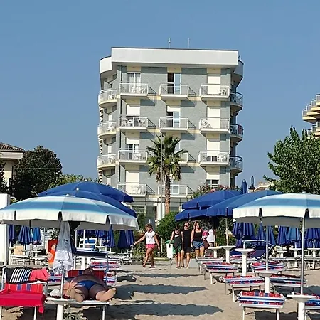 Boston 3* Alba Adriatica