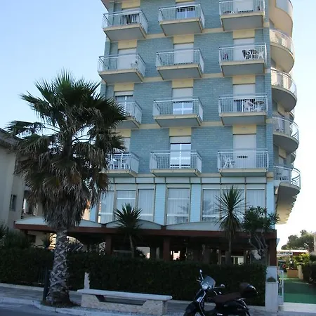 Boston 3* Alba Adriatica