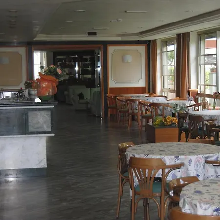 Boston Alba Adriatica